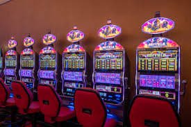 Meja live blackjack aman bola dengan dealer profesional dan streaming HD